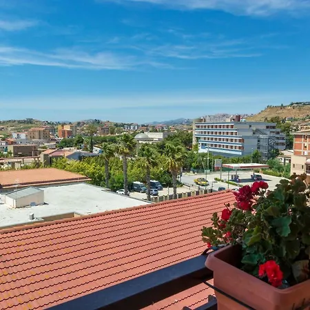 Casa Fiorita 3* Вилладжо-Мосе